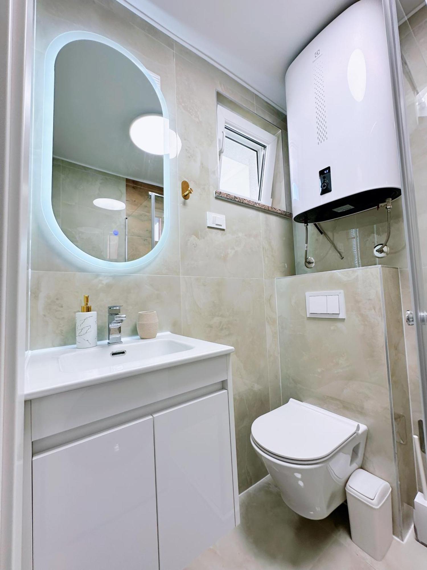 Luxury Apartment Ames Рієка Екстер'єр фото